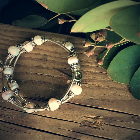 Jewelry - Boho Silver Tone Real Pearl Wrap Bracelet